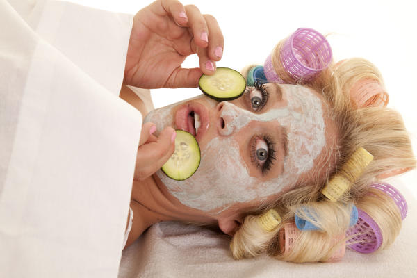 8 najefikasnijih maski za prirodno uklanjanje bora: Još ih niste probali? (FOTO)