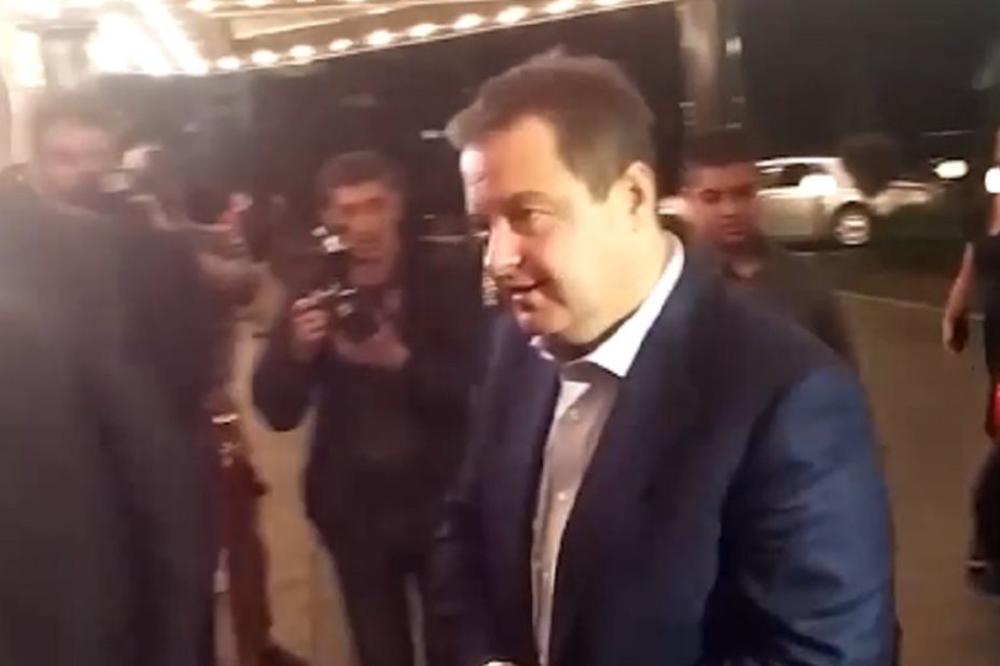 Nije moglo bez njega: Ivica Dačić bio na Anastasijinom rođendanu! (VIDEO)