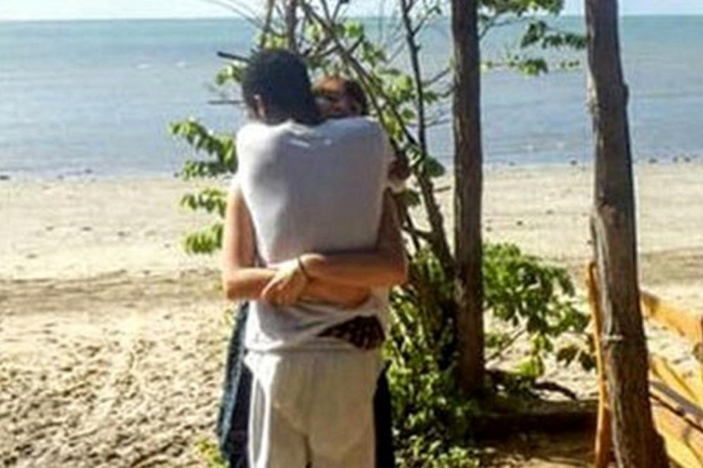 Čije su to noge dođavola? Ova optička iluzija će vam izludeti mozak (FOTO)