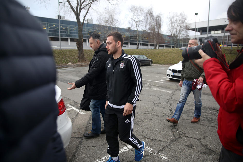 Benfika oštro reagovala na pisanja medija oko transfera Andrije Živkovića! (VIDEO)