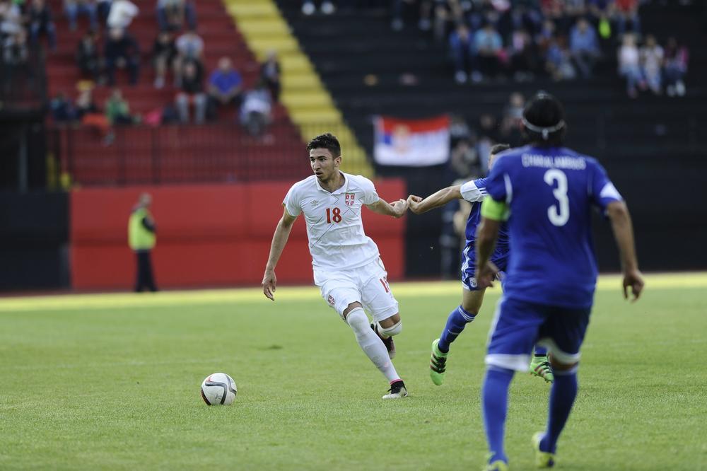 Dobre vesti za Sivića: Grujić će ipak igrati za Srbiju!