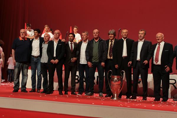 Crveno-beli glas u FIFA! Zvezdina legenda u vrhu Svetske fudbalske federacije! (VIDEO)