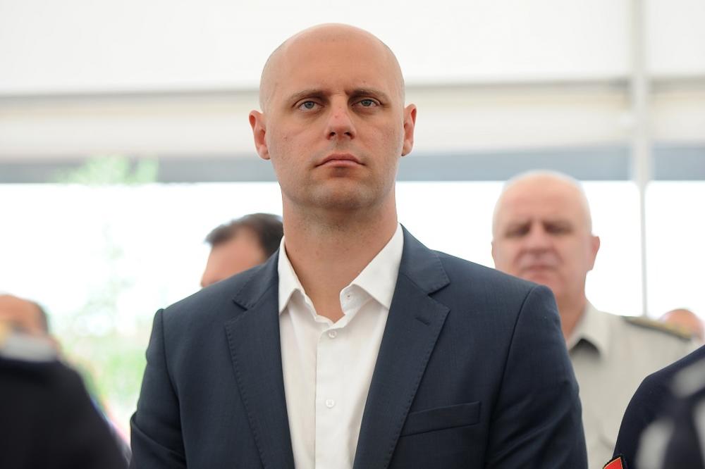 Načelnik Komunalne policije Nikola Ristić prekršio zakon, postupak zastareo!