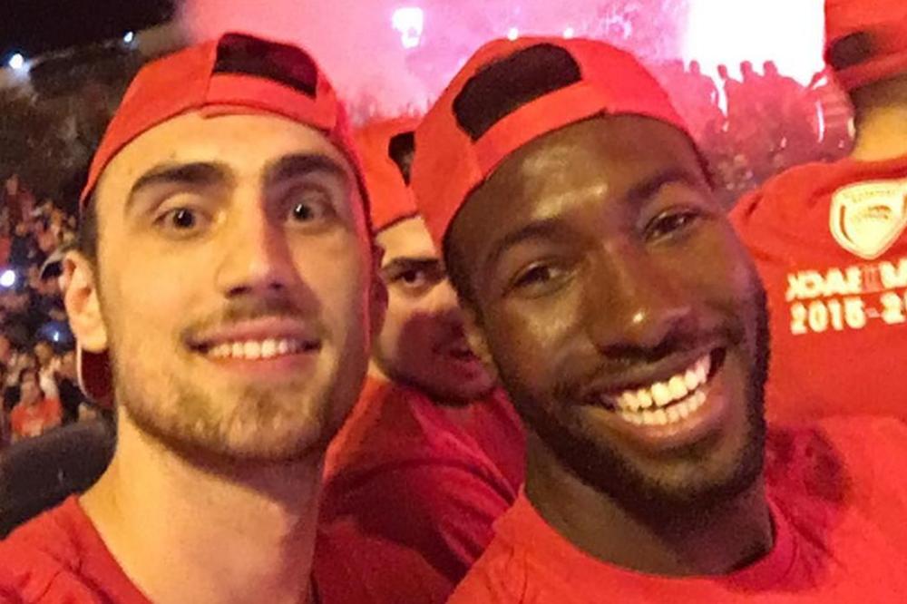 Milutinov slavio titulu uz pesmu koju Delije znaju vrlo dobro! (VIDEO)