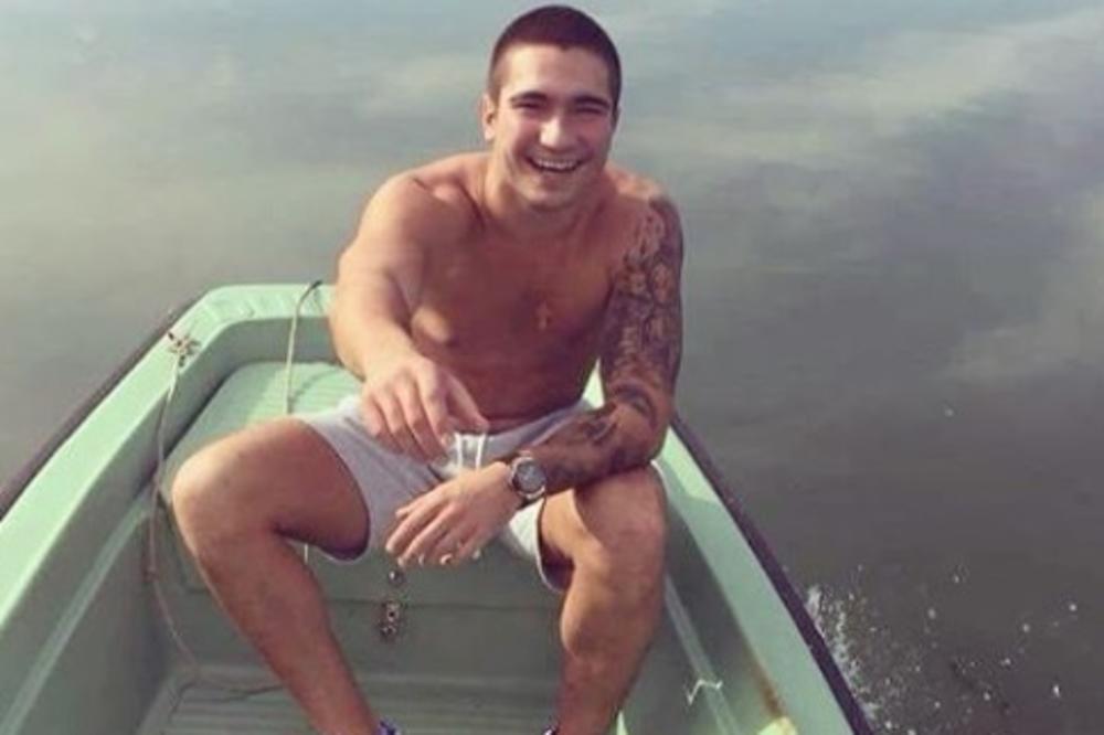 A mama Goci Soraja nije bila dobra? Kad Srbija vidi s kim Mirko Šijan go u krevetu - ugasio ga je!