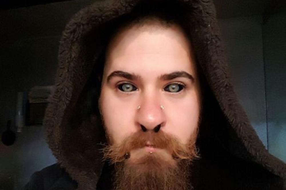 Zašto, ali zašto?!? Istetovirali beonjače i misle da su mnogo kul, a šta vi kažete? (FOTO)