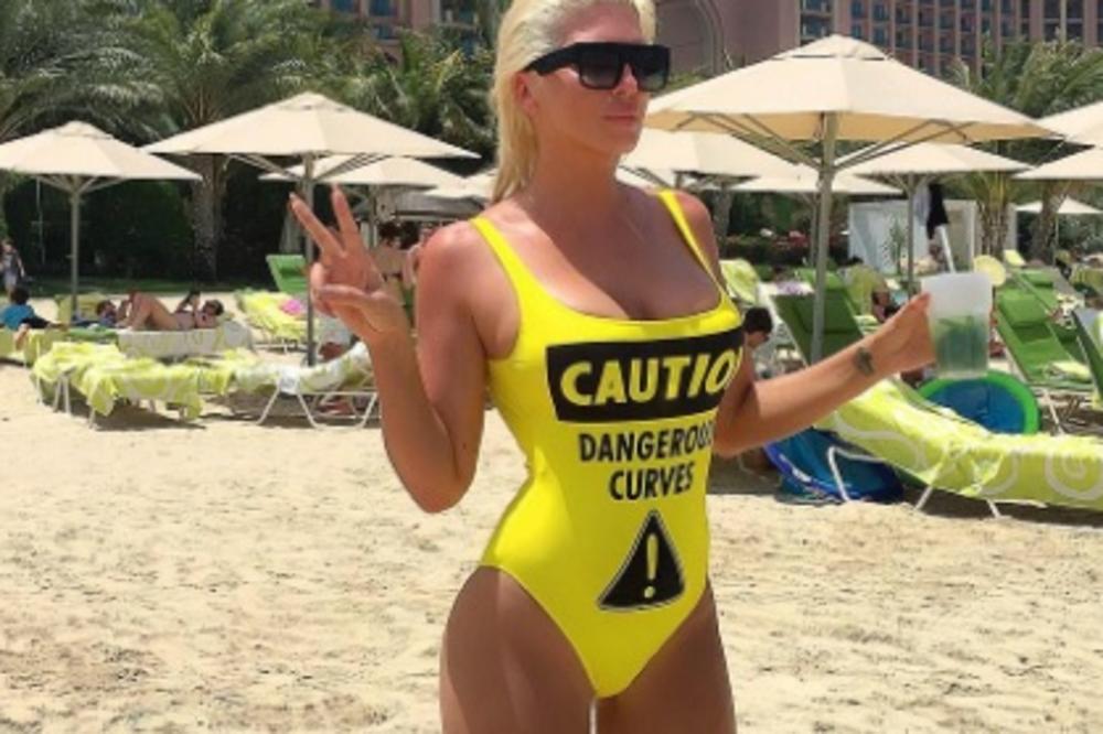 JK: Zvezda sam u zemlji gde cene nanogice i zločince! Srpska deco, zbog ovih 12 razloga trebate da budete kao ja!