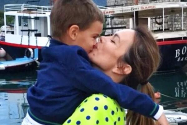 U KUĆU STIŽE BEBA: Srećne vesti za malog Aleksandra, Severinin sin dobija sestru!