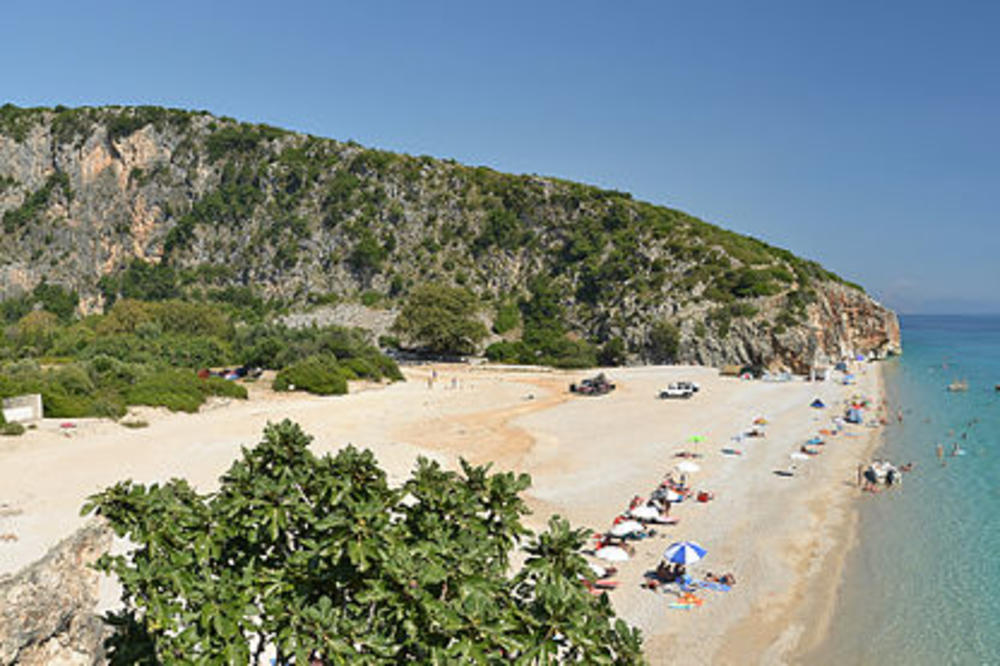 EKSPLOZIJA U LETOVALIŠTU VELIPOJE U ALBANIJI: Turiste iz sna probudio prasak, povređeno između 20 i 30 osoba!