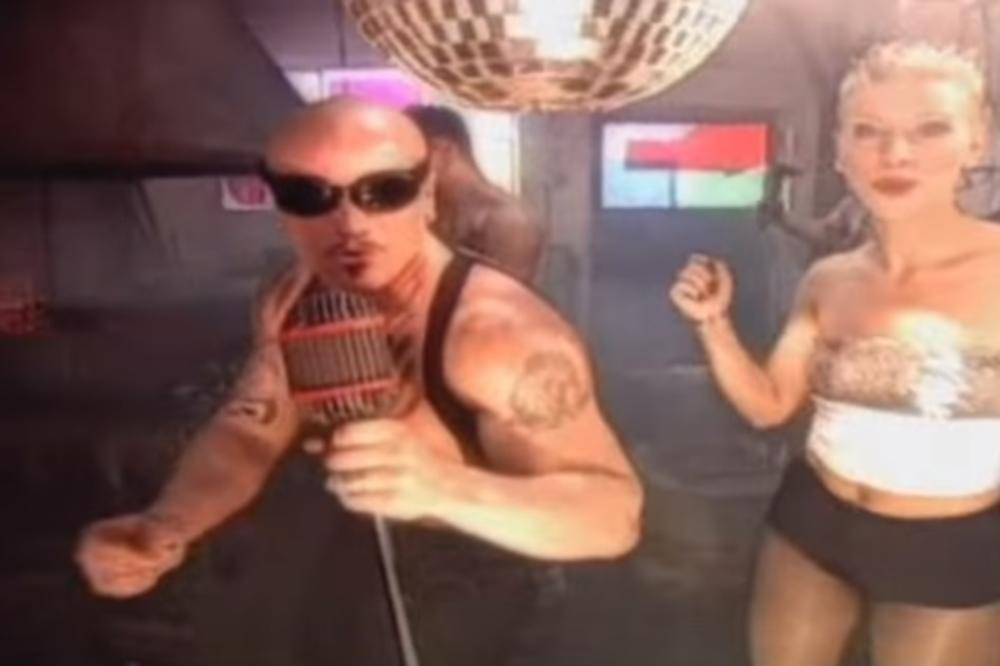 Sećate se grupe Twins? Sad su opasno fensi i nemaju pirsinge! A mrzećete ih kad vidite šta rade...