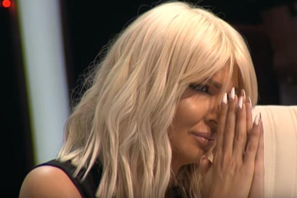 I to je moguće! Zvezda Granda svojim izvođenjem rasplakala Jelenu Karleušu! (VIDEO)