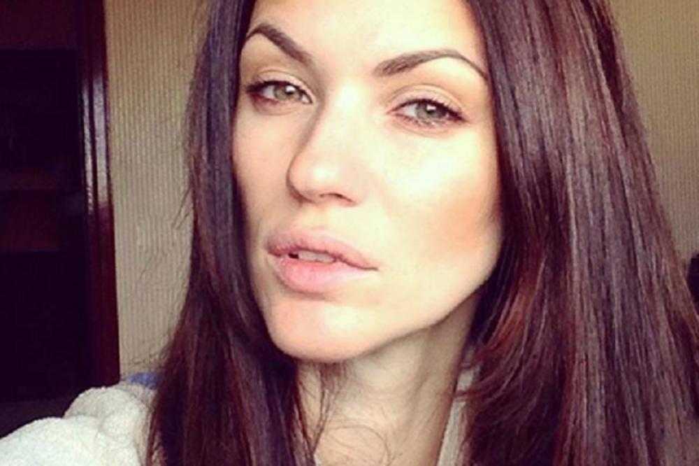 Vredna i u 5. mesecu trudnoće! Pogledajte kako izgleda kad Bojana Barović zapne! (FOTO)