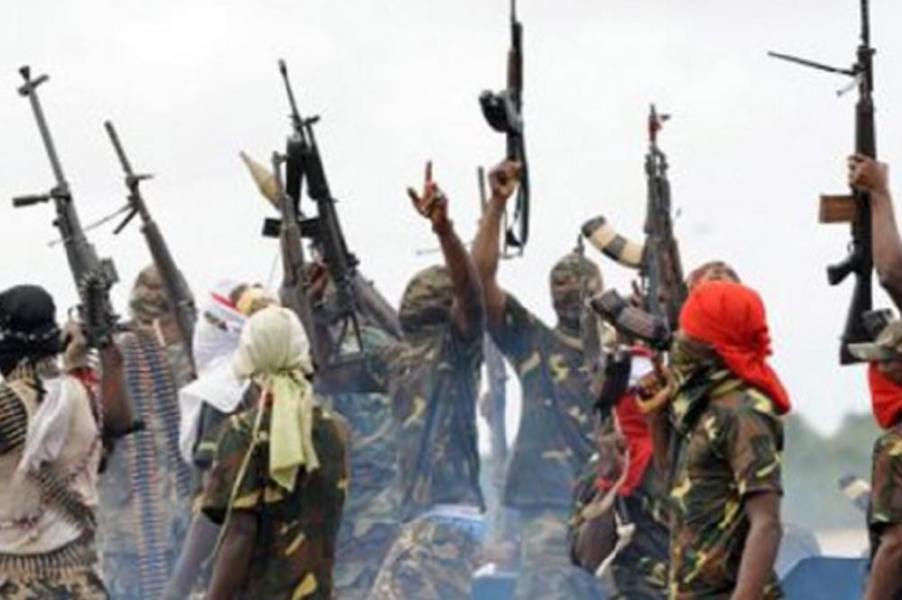 MASAKR U NIGERIJI! Sledbenici ISIL-a pobili 33 vojnika