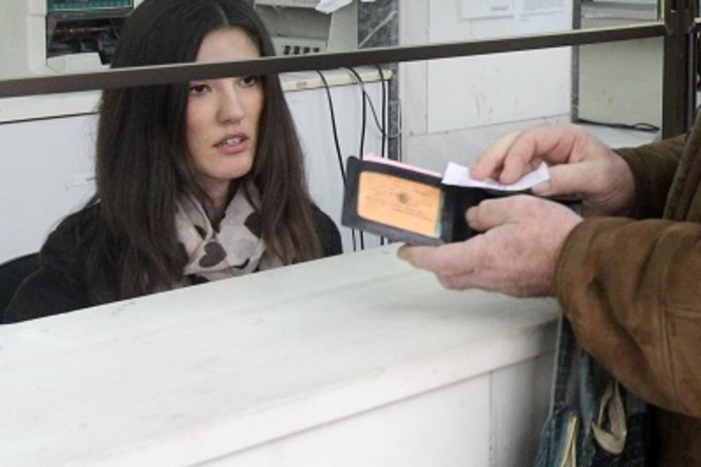 STIŽE NOVAC ZA OVU GRUPU GRAĐANA SRBIJE: Evo kada će biti na računima, poznat je tačan datum