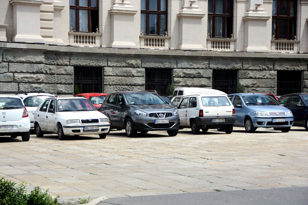 Skupština Srbije, parlament, narodni poslanik, Parking, Automobil