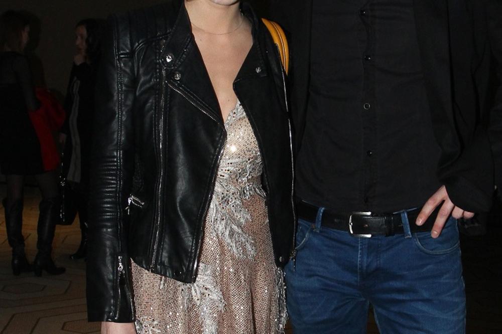 Čestitamo! Omiljeni srpski glumački par čeka bebu, ali ima i još veće iznenađenje!