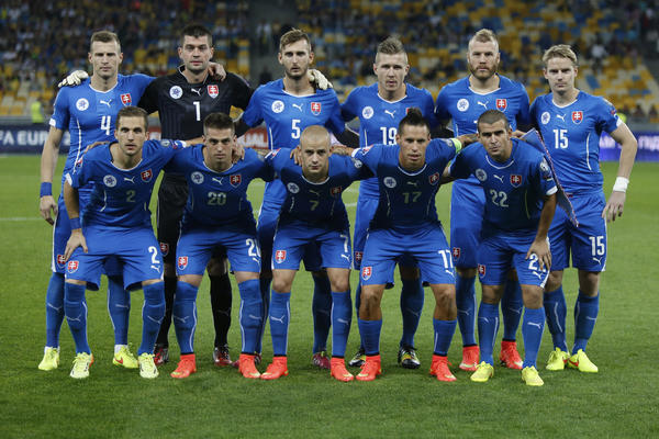 PROBLEMI ZA SLOVAKE: Taman ih krenulo na EURO-u, a sada ih poterao maler - KORONA POTVRĐENA KOD JEDNOG IGRAČA!