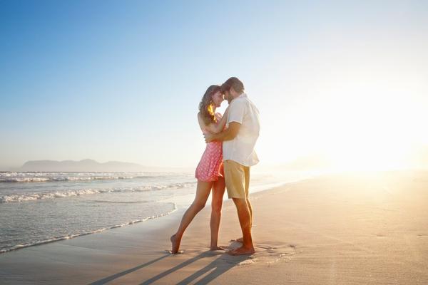 Danas je pravi dan da pozovete na dejt onoga ko vam se sviđa (GIF)