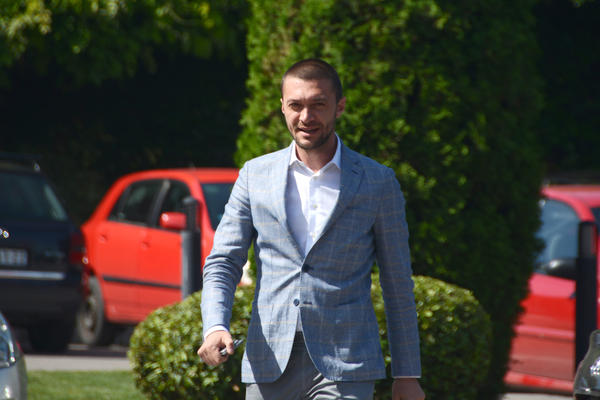 Ilievu pukao film zbog Tavambe! Direktor Partizana grmeo zbog Kamerunca! (FOTO)