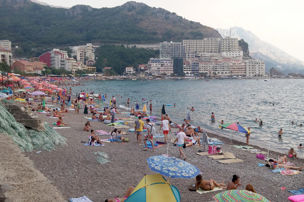 Juti preti gašenje zbog dugova! Evo šta to znači na Srbe i njihova buduća letovanja