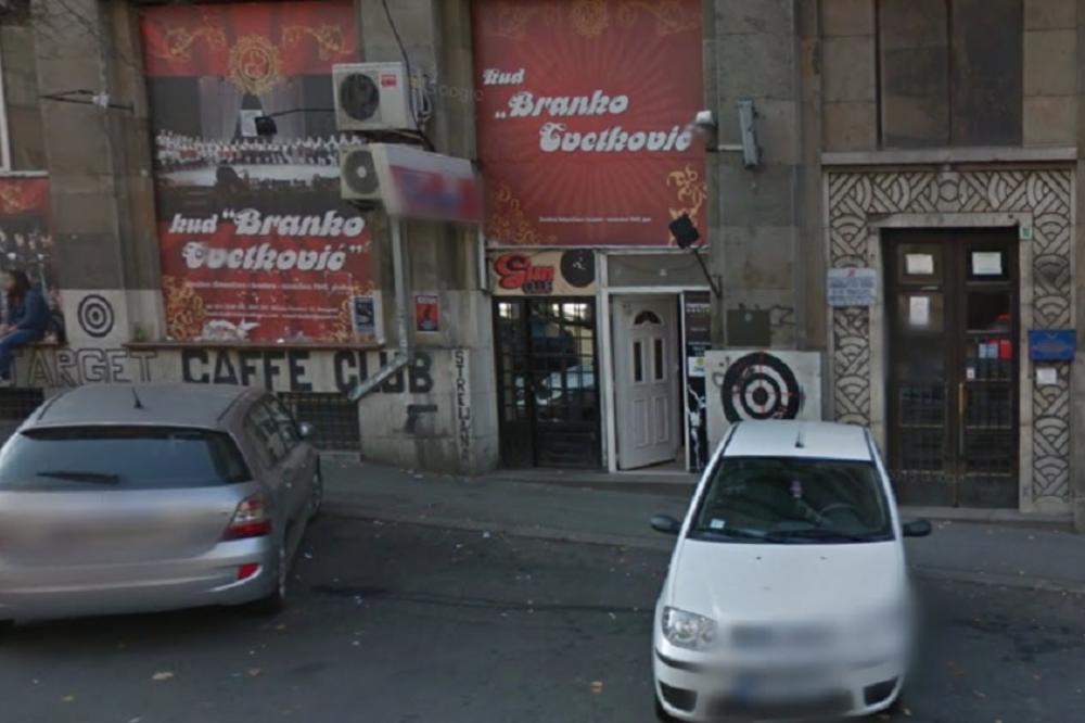 Samoubistvo u streljani! Muškarac pucao sebi u glavu!