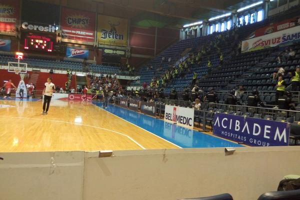 MEGA BEZ FINALA: U meču bez takmičarskog značaja Madriđani bili bolji! (FOTO)