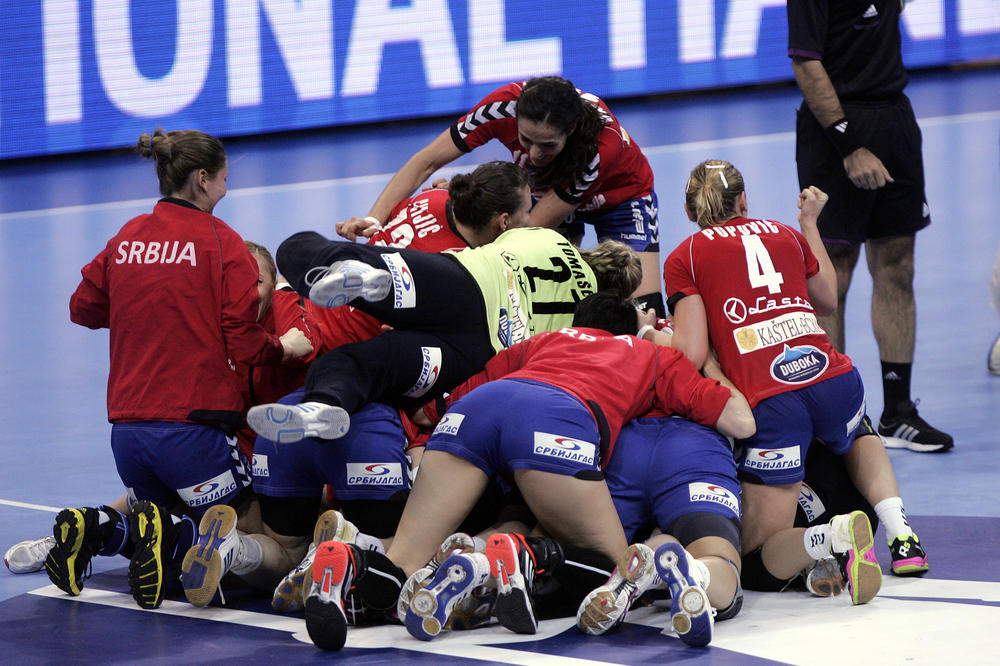 BRAVO DEVOJKE! Rukometašice započele prvenstvo Evrope pobedom!