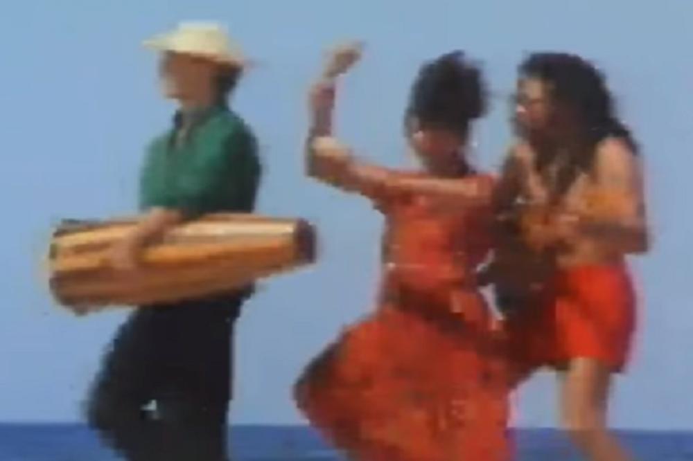 Svi smo voleli pesmu Lambada, ali da li znate o čemu ona govori? (VIDEO)