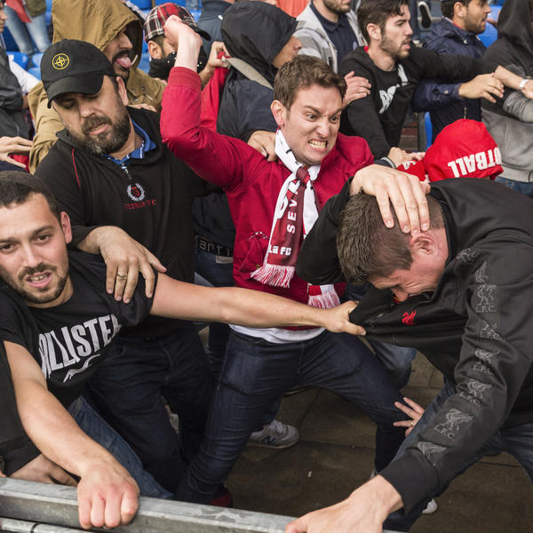 Rusi potpuno poludeli i izazvali stampedo tokom kog su pregažena deca i žene! (VIDEO)