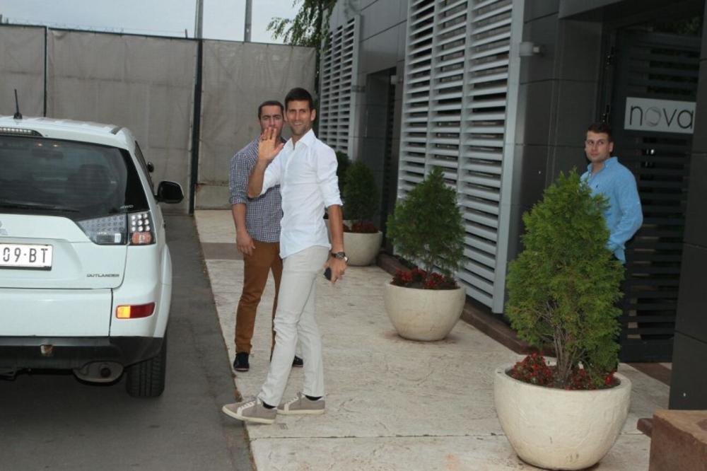 Trostruko slavlje Đokovića: Slavi se Rolan Garos i Noletov i Jecin rođendan! (FOTO)