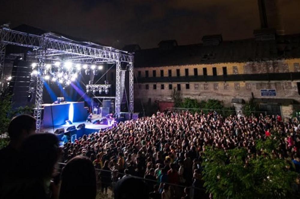 EXIT na DEV9T: Die Antwoord uz glasove 7.000 fanova oterali kišu! (FOTO) (VIDEO)