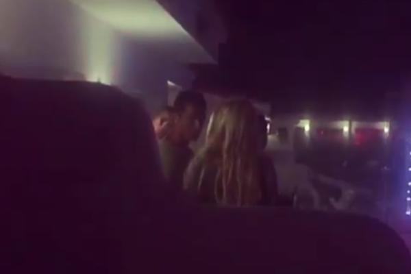 Ko je fatalna plavuša? Srpkinja uhvatila Ronalda na delu! (VIDEO)