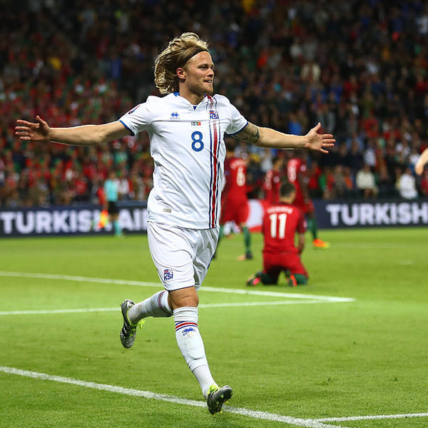 Tvrd je Island voćka čudnovata! Portugalu samo bod na startu takmičenja! (FOTO) (VIDEO)