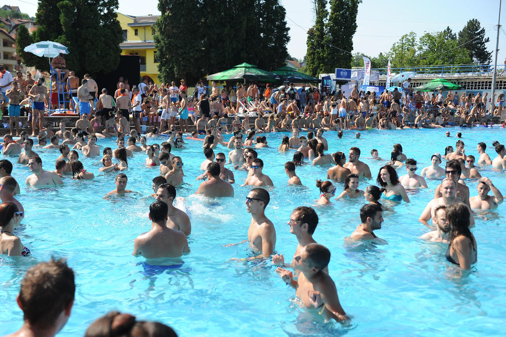 MAGDALENA TUŽILA HOTEL TVRDEĆI DA JOJ JE ĆERKA ZATRUDNELA U BAZENU: Evo šta kaže da se desilo, BIZARNIJE NE MOŽE