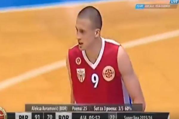 Bivši prvak Evrope uzeo klinca o čijim rekordima je brujala Srbija! (VIDEO)