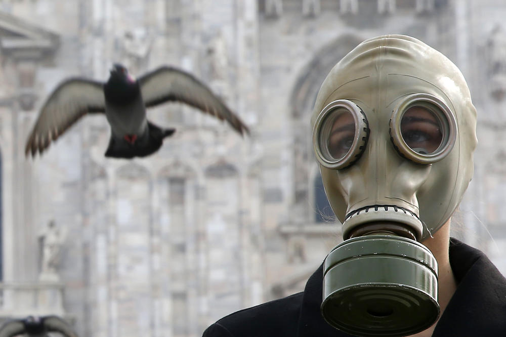 UŽAS, 11 UČENIKA SE OTROVALO NEPOZNATIM GASOM: Ekipe hitne pomoći dežurne u školi