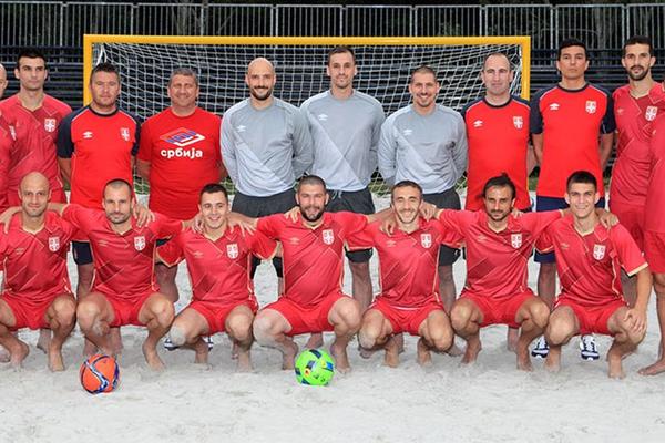 Reprezentacija Srbije na pesku zauvek će pamtiti debi u ovom sportu! (FOTO)
