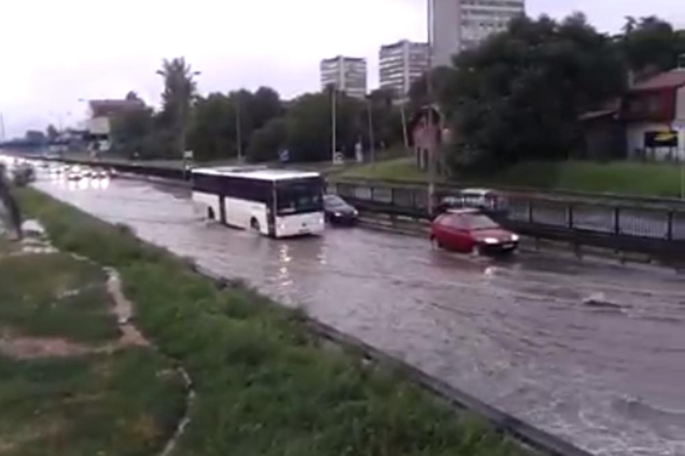 Oluja potopila Srbiju! Putevi poplavljeni, vetar obarao stabla, padao grad veličine oraha... (VIDEO) (FOTO)