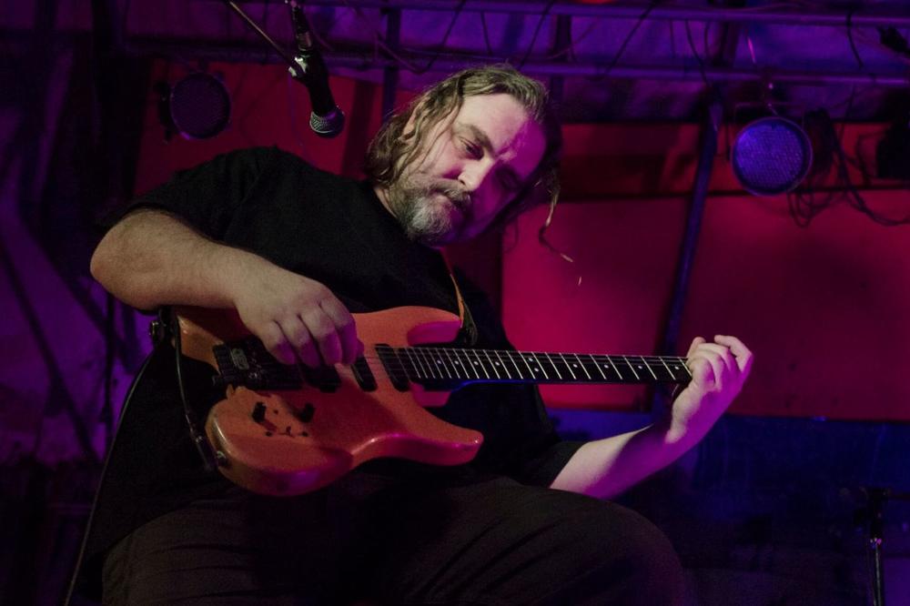 Dva koncerta Nikole Vranjkovića u velikoj dvorani DOB-a