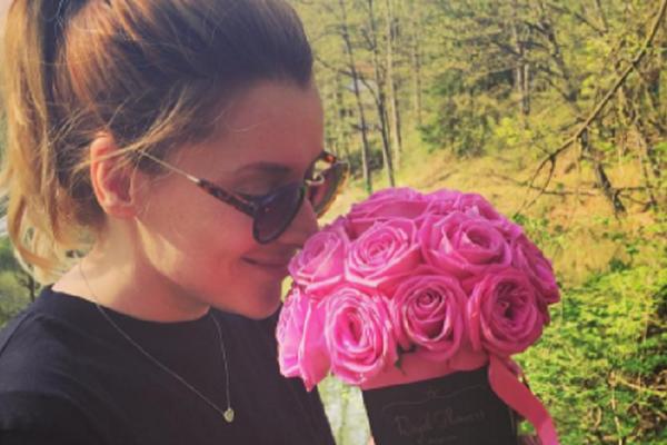 Po ugledu na Severinu! Anđelka objavila svoj snimak! (VIDEO)