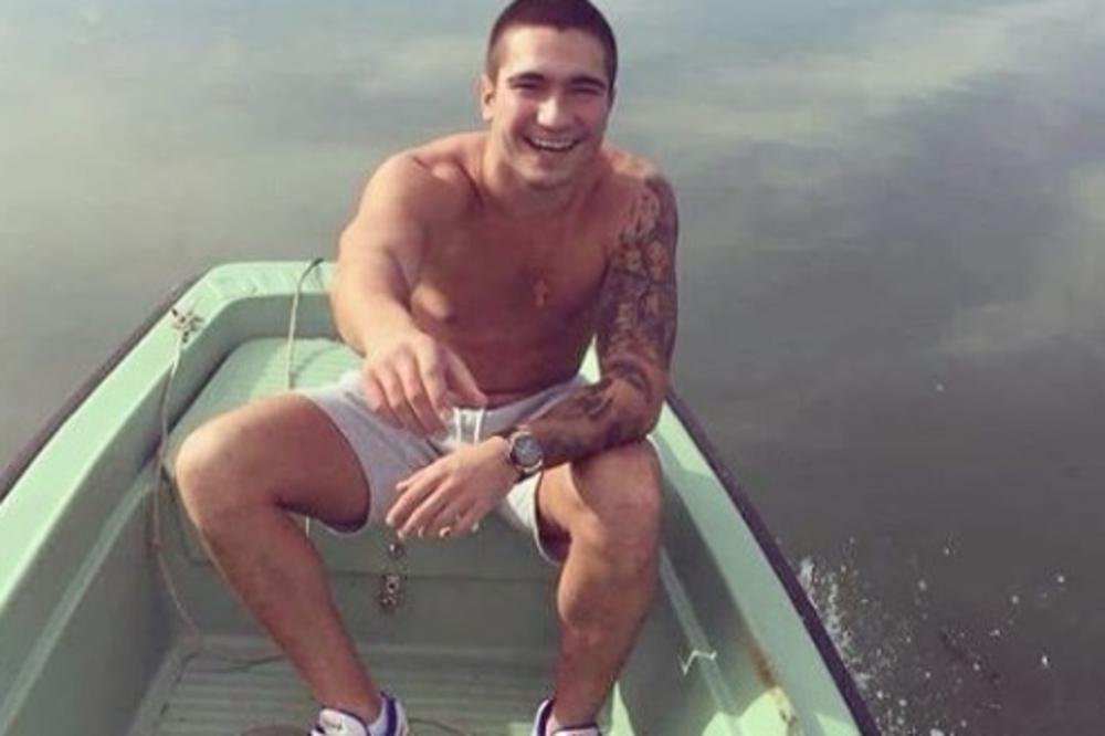 Kakva blamčina malog Šijana! Hteo je da ispadne kul, a umesto toga... (VIDEO)