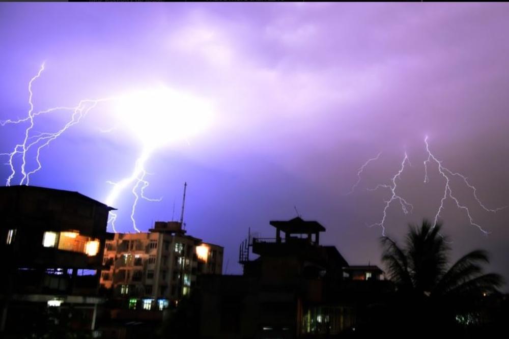 Gromovi ubice: Za dva dana poginulo najmanje 67 ljudi (FOTO)