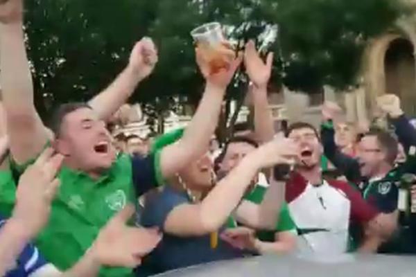 Navijači Irske ulubili kola na ulici, a onda oduševili nesrećnog vlasnika! (VIDEO)