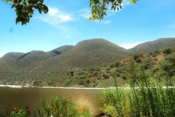 Najluđa optička iluzija ikada! Da li na slici vidite jezero ili zid? Pogledajte ponovo! (FOTO)