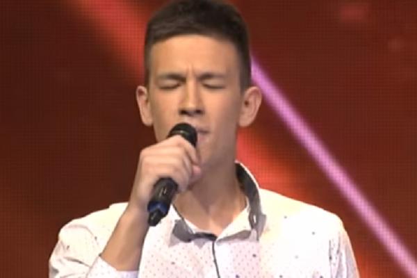 Ti si od Boga dat da bi pevao! Ovom dečku se klanja i Jelena Karleuša! (FOTO) (VIDEO)