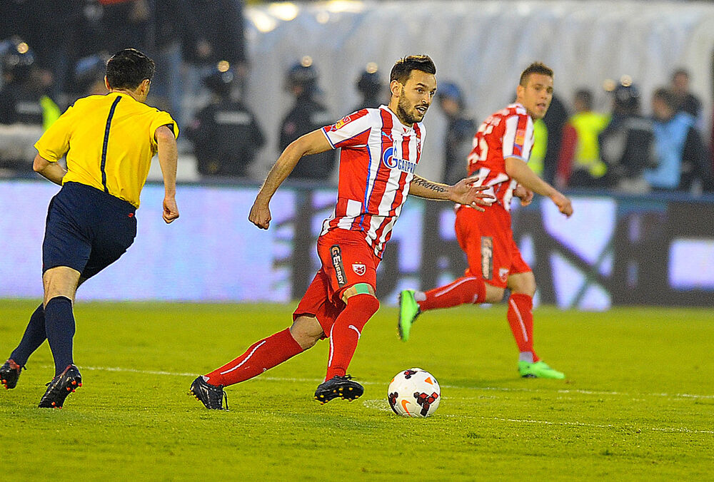 Miloš Ninković u dresu Crvene zvezde