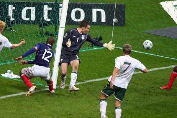 Jednostavan razlog zbog kog čitava planeta navija za Irsku protiv Francuske! (VIDEO)