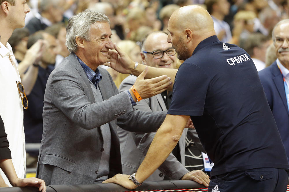 Srpska trenerska vrteška u Bajernu: Karija menja Sale?