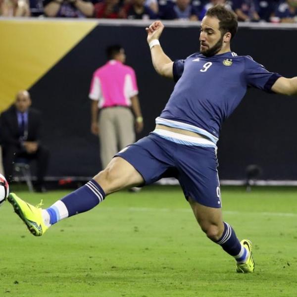On ubija argentinski san o trofejima: Iguain u finalima ne može da ubode ni tri puta veći gol! (VIDEO)