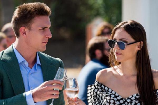 Da li je ovo naša najlepša trudnica? Piksijeva ćerka blista sa ogrooomnim stomakom! (FOTO)